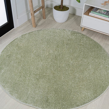 Haze Solid Low-pile Area Rug Green